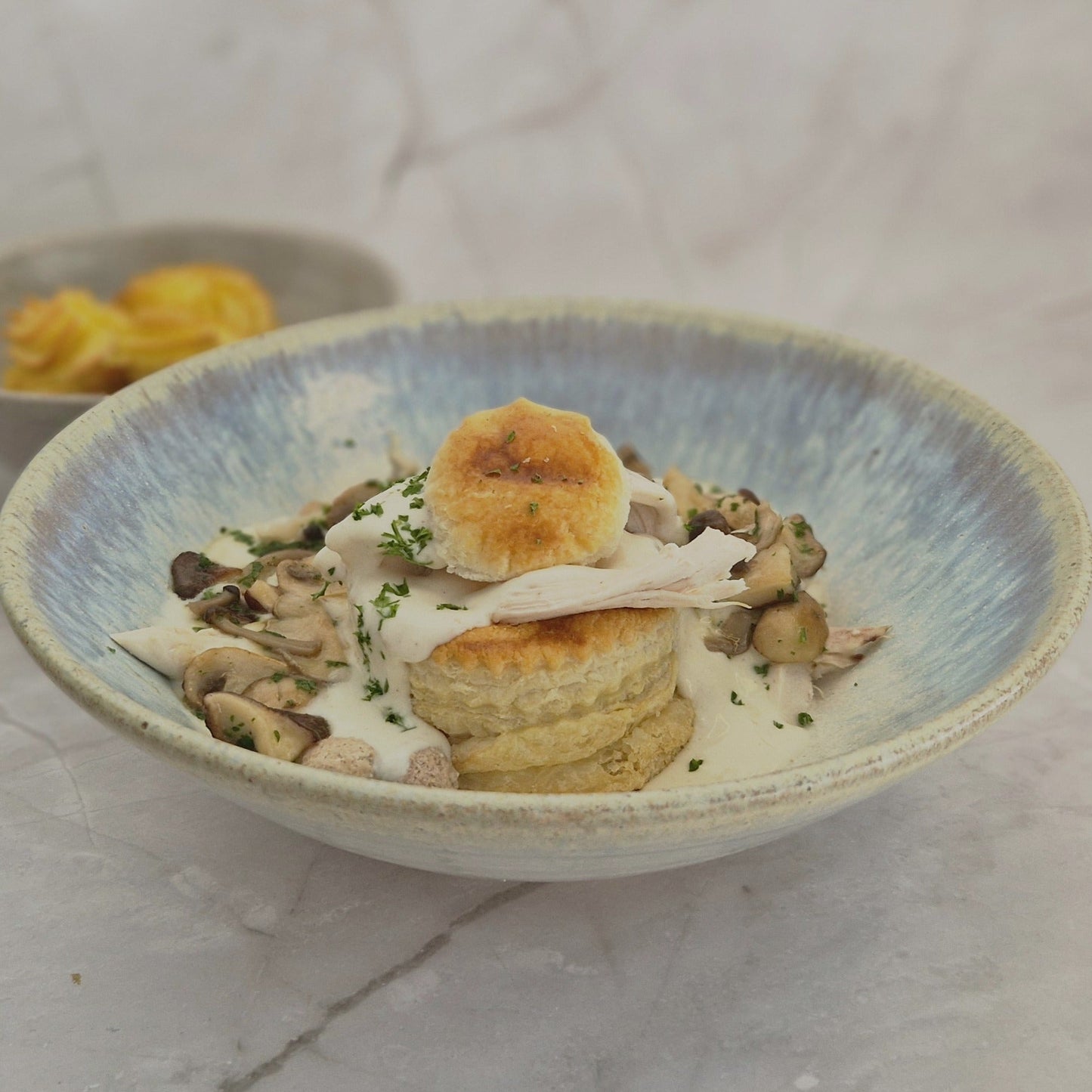 Arno’s vol-au-vent met hoevekip, gehaktballetjes en champignons van Arno’s to go in Beveren