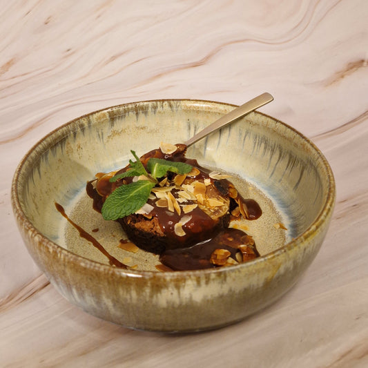 Chocoladebrownie - karamelsaus