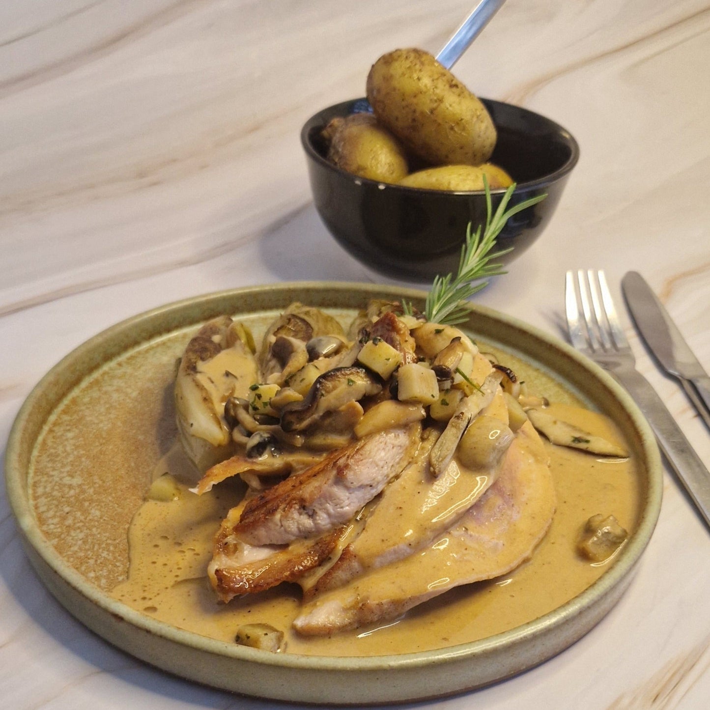 Fazantenfilet met Belgisch grondwitloof en krieltjes van Arno’s to go in Beveren