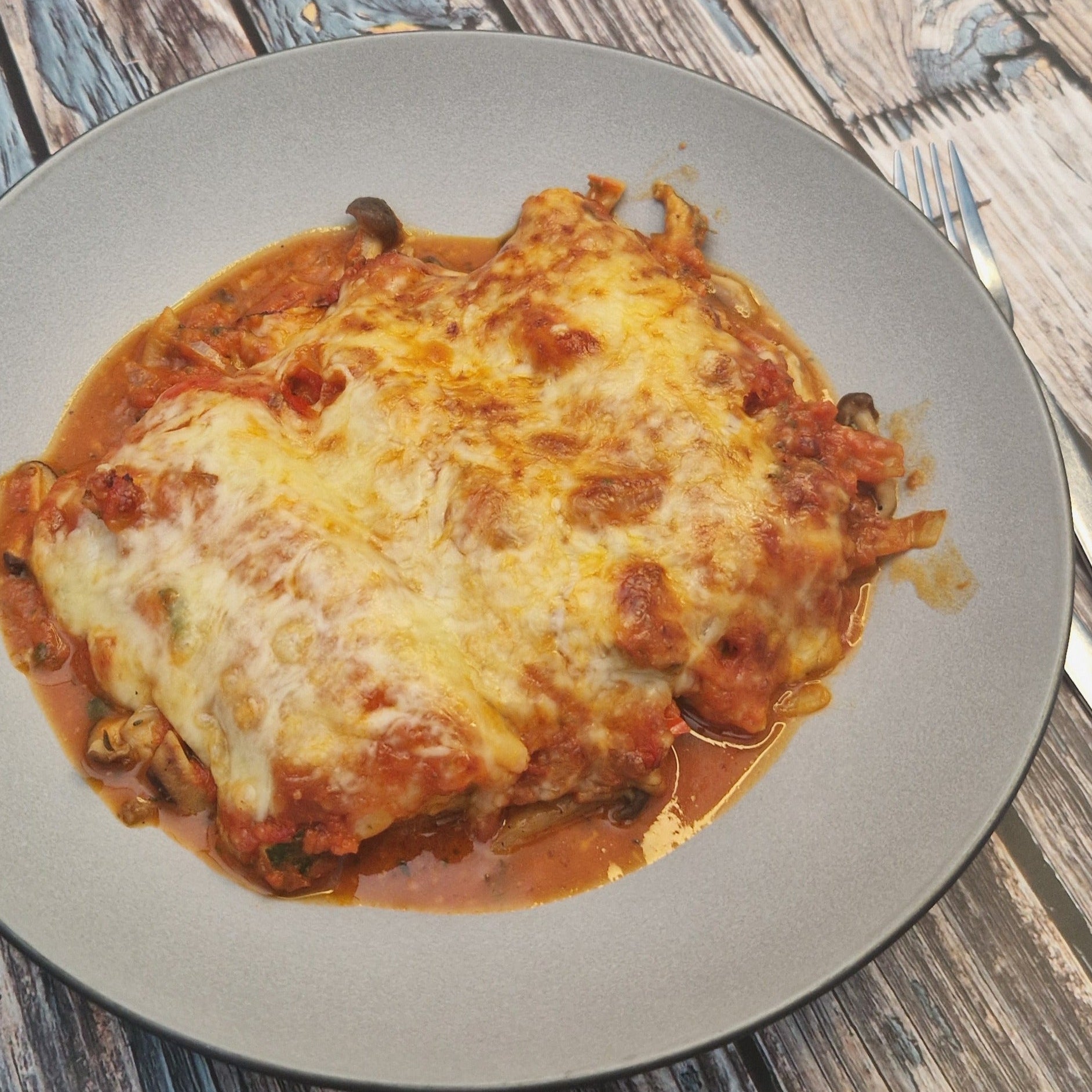 Cannelloni met gegrilde groenten en tomatensalsa van Arno’s to go in Beveren